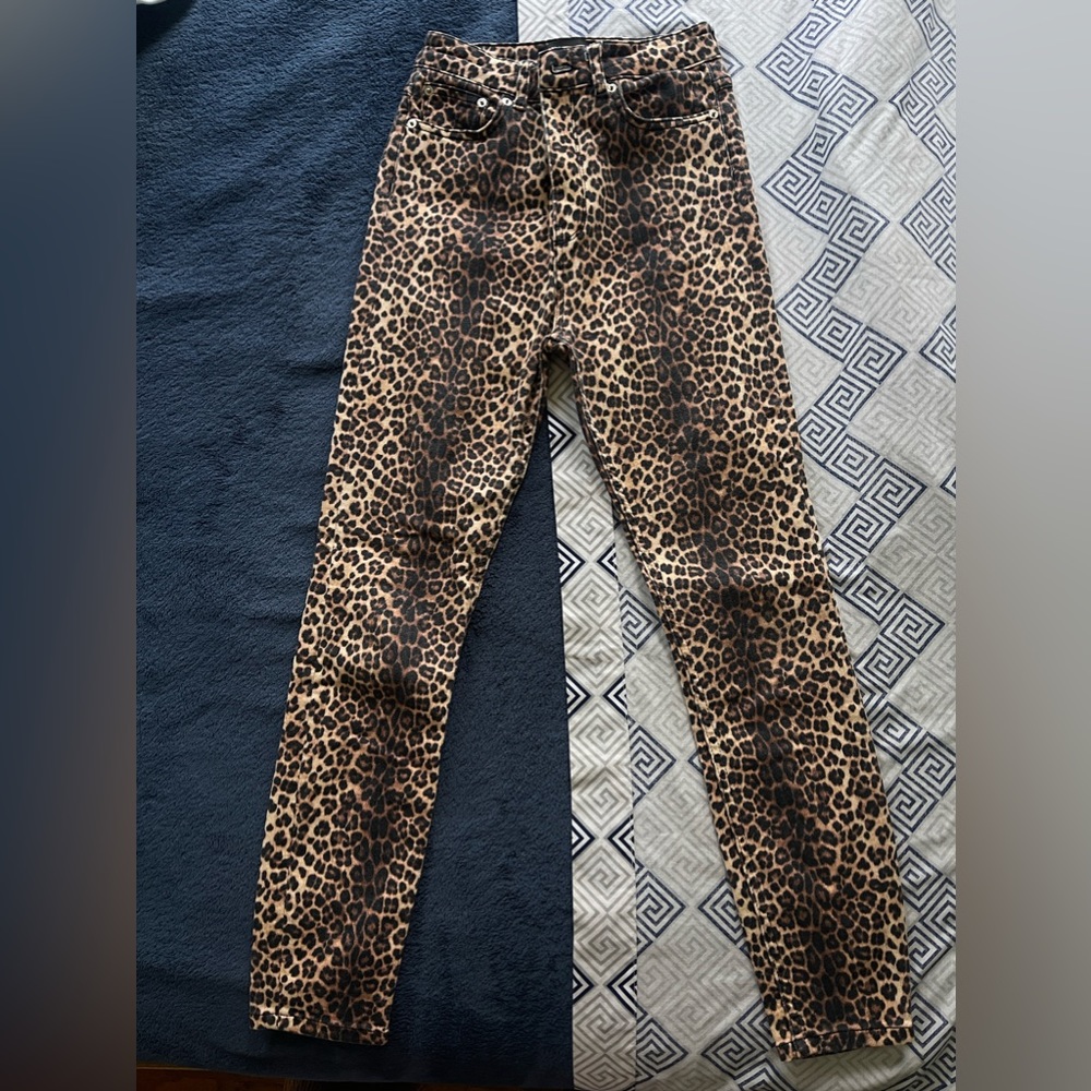Animal print jeans